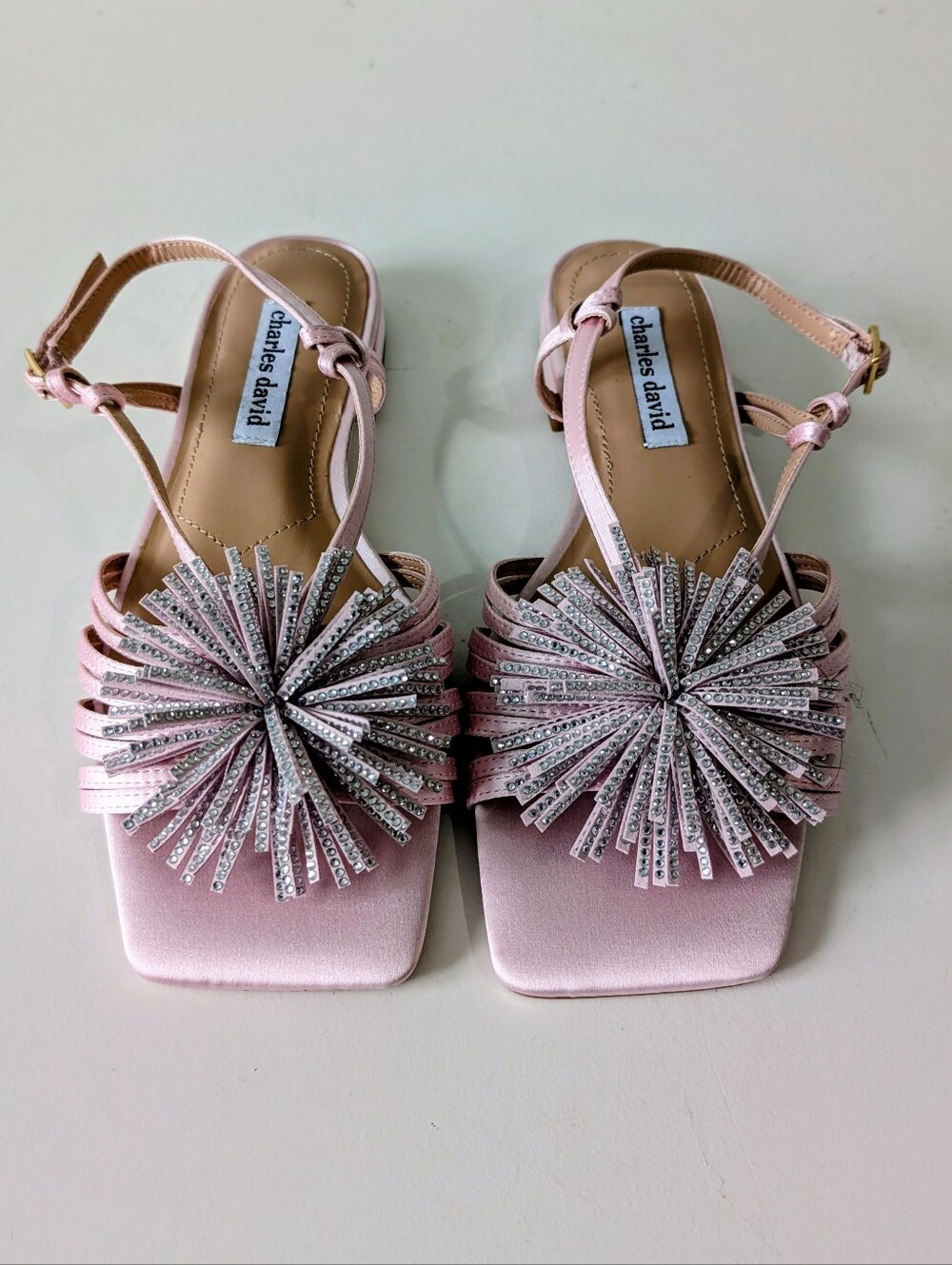 Charles David Carson Womens Pink Satin Pom Pom Sandals Size 7 (NEW)